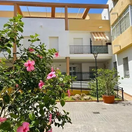 La Bodega Del Mar - Luminoso Y Centrico Apto Con Piscina En Verano Y Parking *