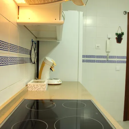 La Bodega Del Mar - Luminoso Y Centrico Apto Con Piscina En Verano Y Parking