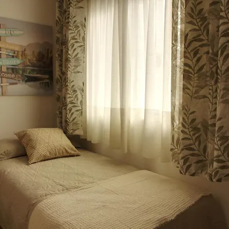 La Bodega Del Mar - Luminoso Y Centrico Apto Con Piscina En Verano Y Parking Apartment